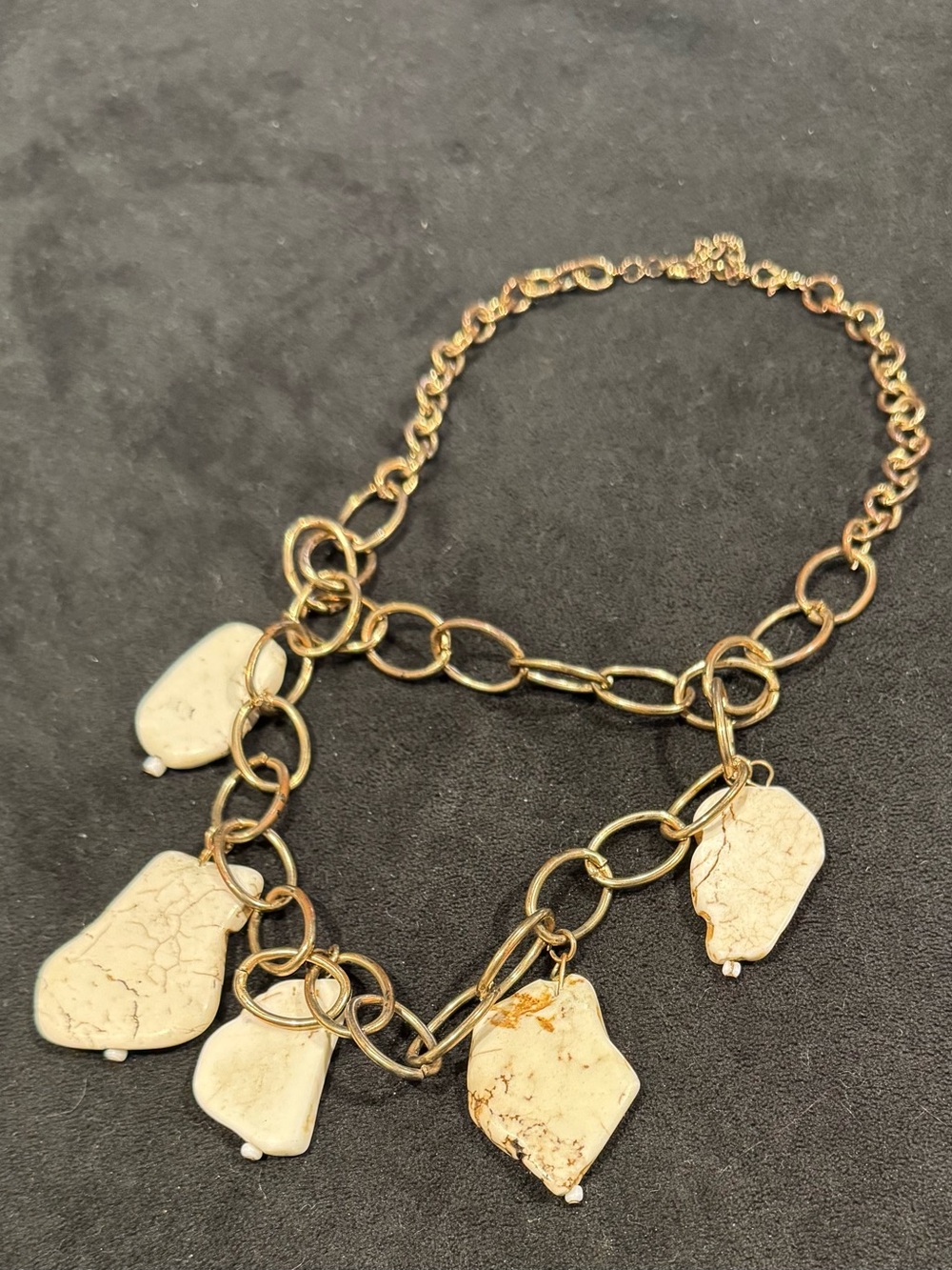 Chunky Gold Tone Chain Cream Stone Dangle Statement Necklace Organic Boho 19”